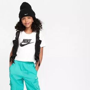 NIKE Tee Swoosh Graphic Print Black Logo White Short Sleeve Cropped T-Shirt